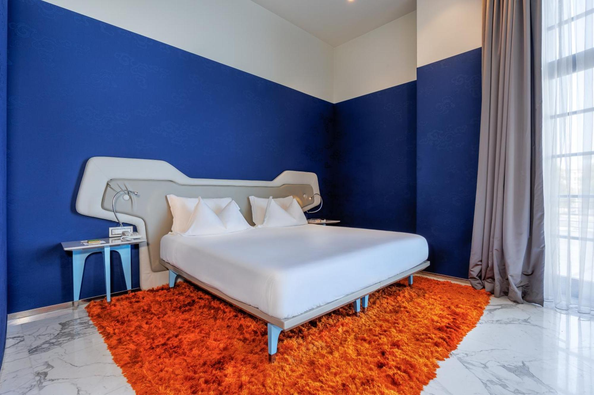 巴里iH国家大酒店 外观 照片 A room at the hotel