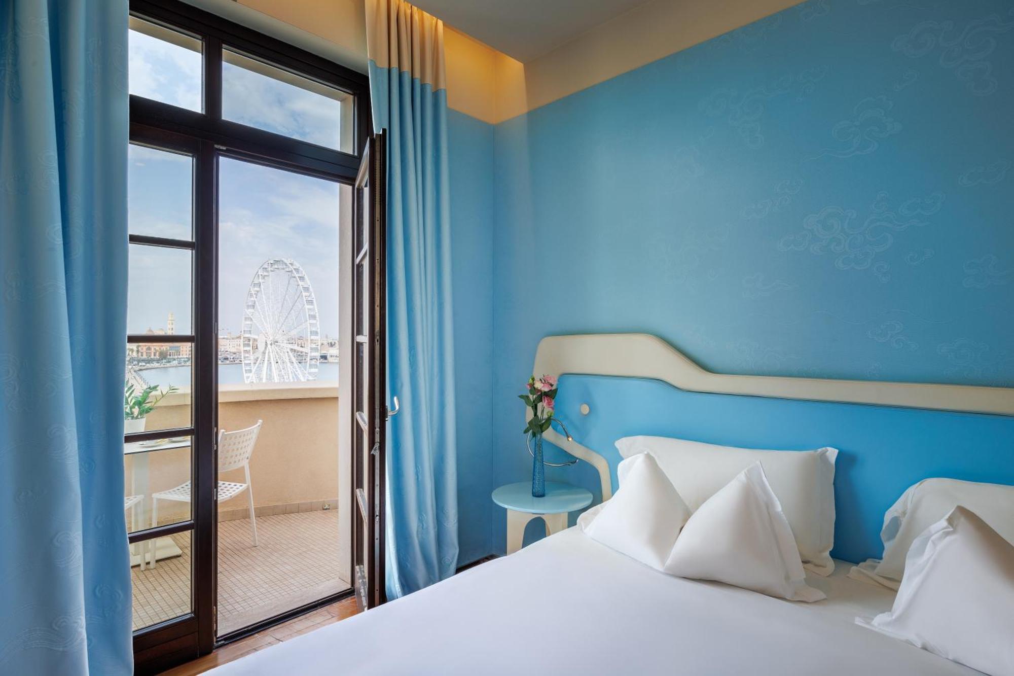 巴里iH国家大酒店 外观 照片 A room at the hotel