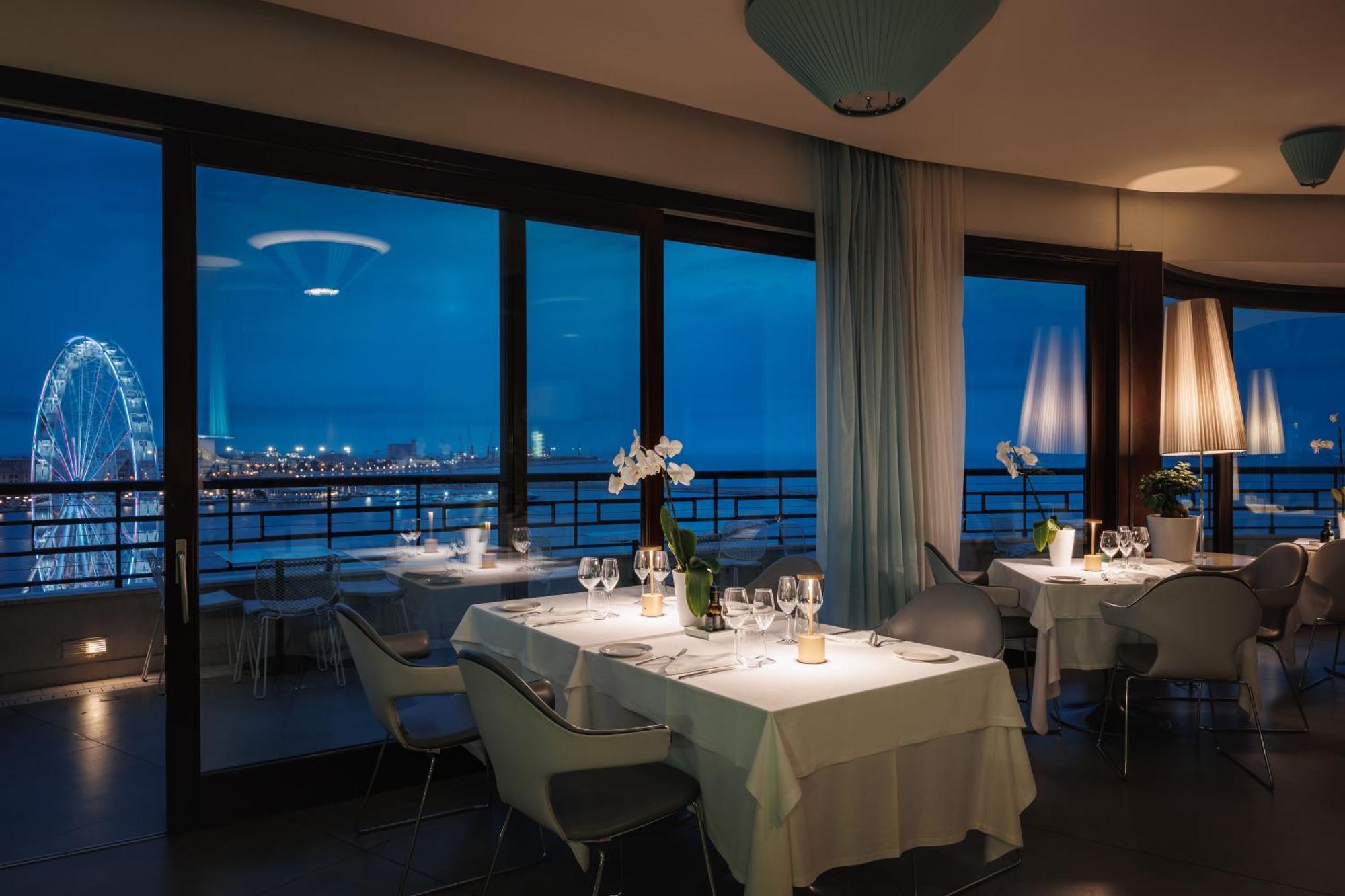 巴里iH国家大酒店 外观 照片 Restaurant