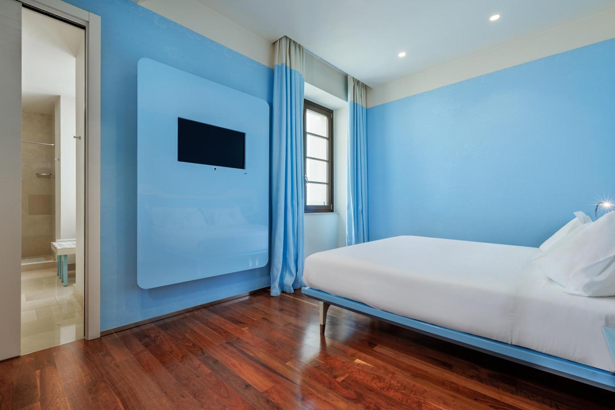 巴里iH国家大酒店 外观 照片 A room at the hotel